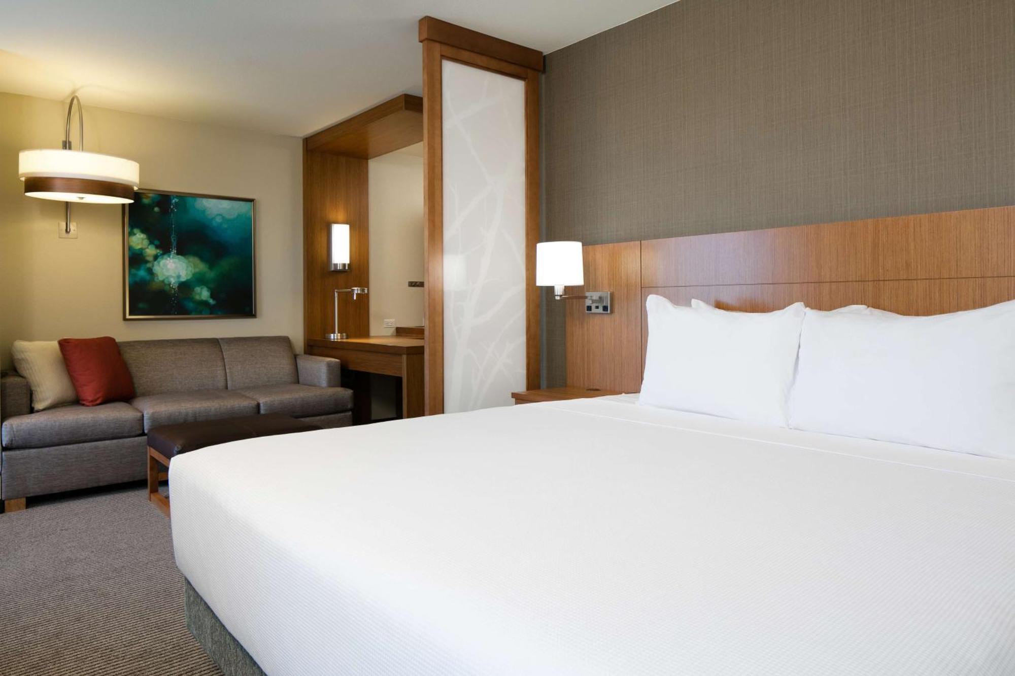 Hyatt Place Kansas City Lenexa City Center Bagian luar foto